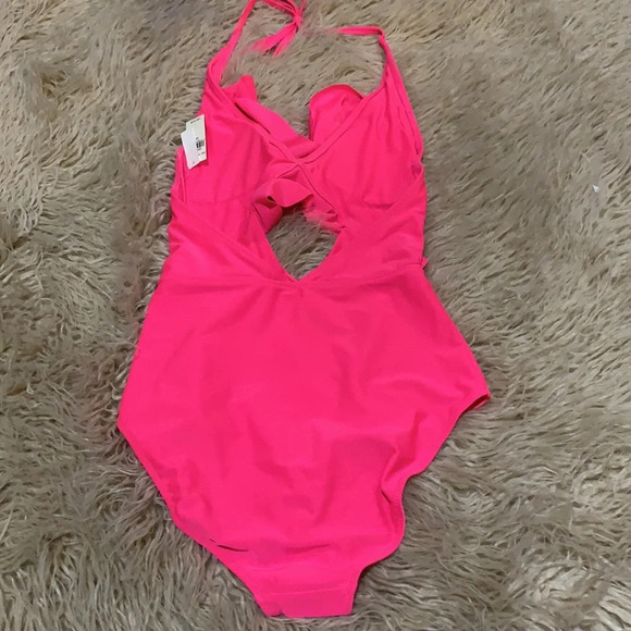 Aerie one piece swimsuit‎ - Picture 3 of 4